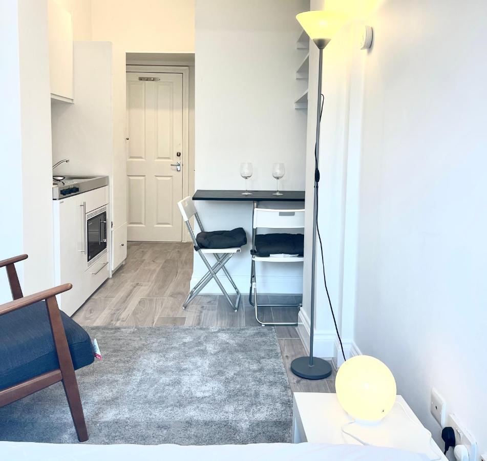 Stylish Studios By Luxestays Shepherds Bush ロンドン エクステリア 写真