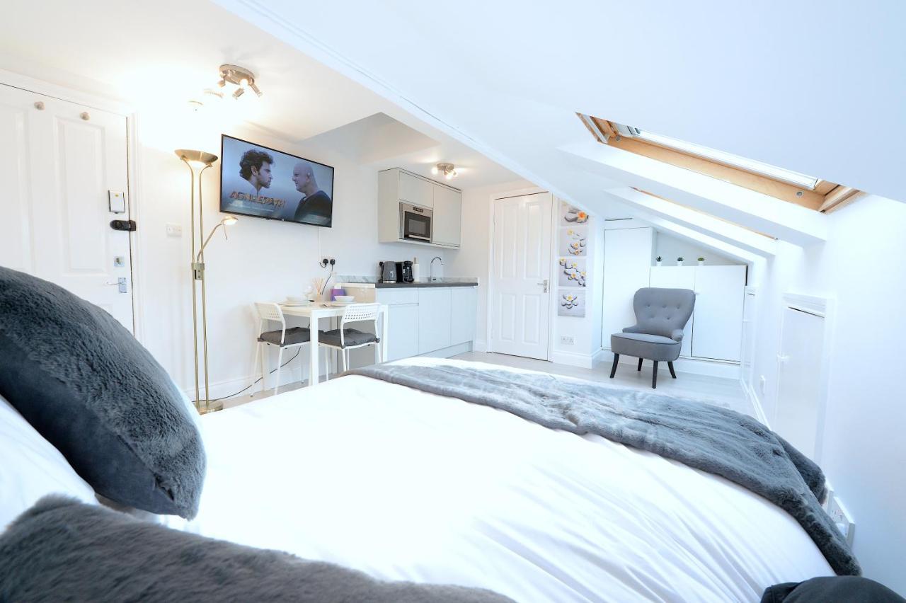 Stylish Studios By Luxestays Shepherds Bush ロンドン エクステリア 写真